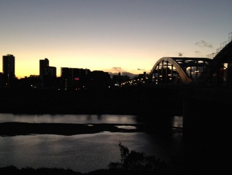 ［八］久しぶりの１０KMランニング　〜丸子橋の夕暮れが美しかった〜　［ランニング日誌・２０１５フルマラソン挑戦にむけて］　